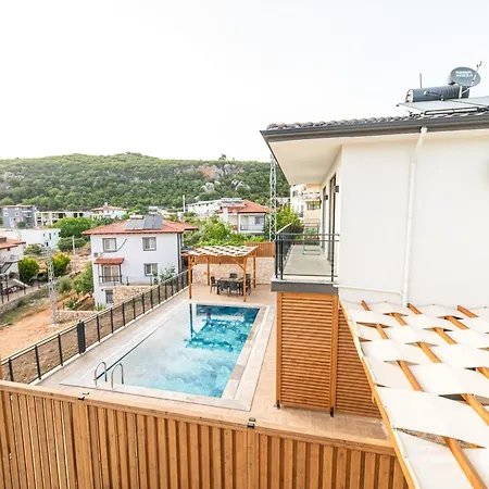 Savaya 1 Vila Kaş